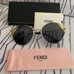 FENDI Retired Design Sunglasses 🕶️